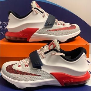 Nike KD 7 USA Kids Size 5.5y